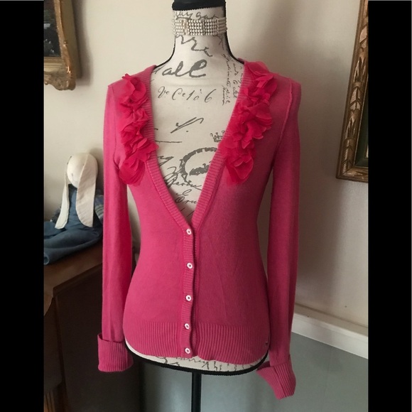 🩷 Hollister Pink Flower Long Sleeve Cardigan M‼️FINAL SALE - Picture 2 of 7